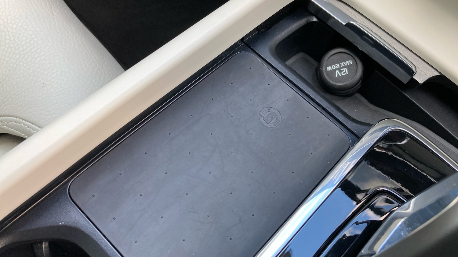 Used Volvo XC60 2024 for sale - 77340226: Photo 30