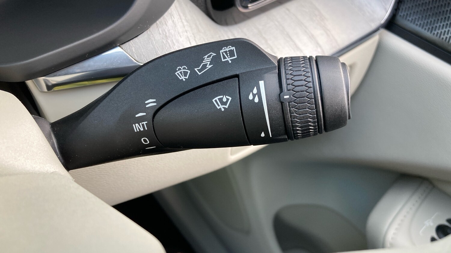 Used Volvo XC60 2024 for sale - 77340226: Photo 46