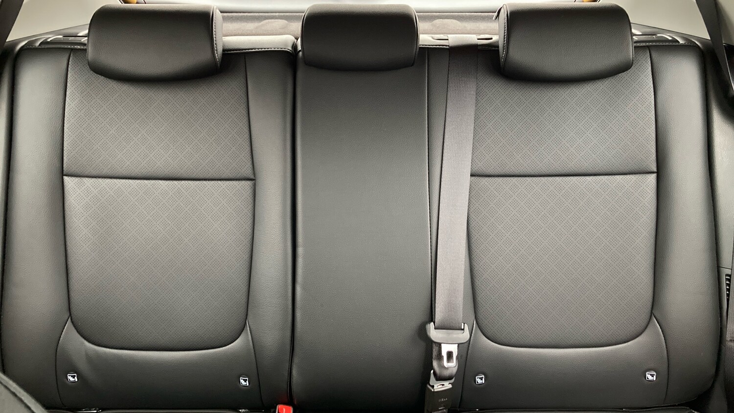 Used Kia Stonic 2024 for sale - 77845174: Photo 15