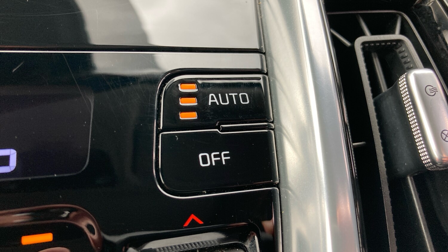 Used Kia Sorento 2024 for sale - 75894392: Photo 32