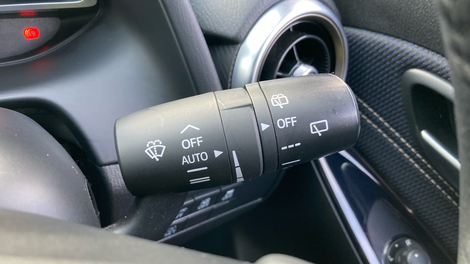 Used Mazda Mazda2 2020 for sale - 77679331: Photo 40