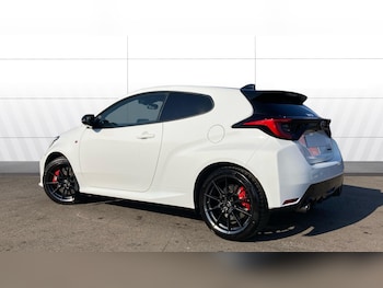 Used Toyota Yaris 2021 for sale - 77803078: Photo