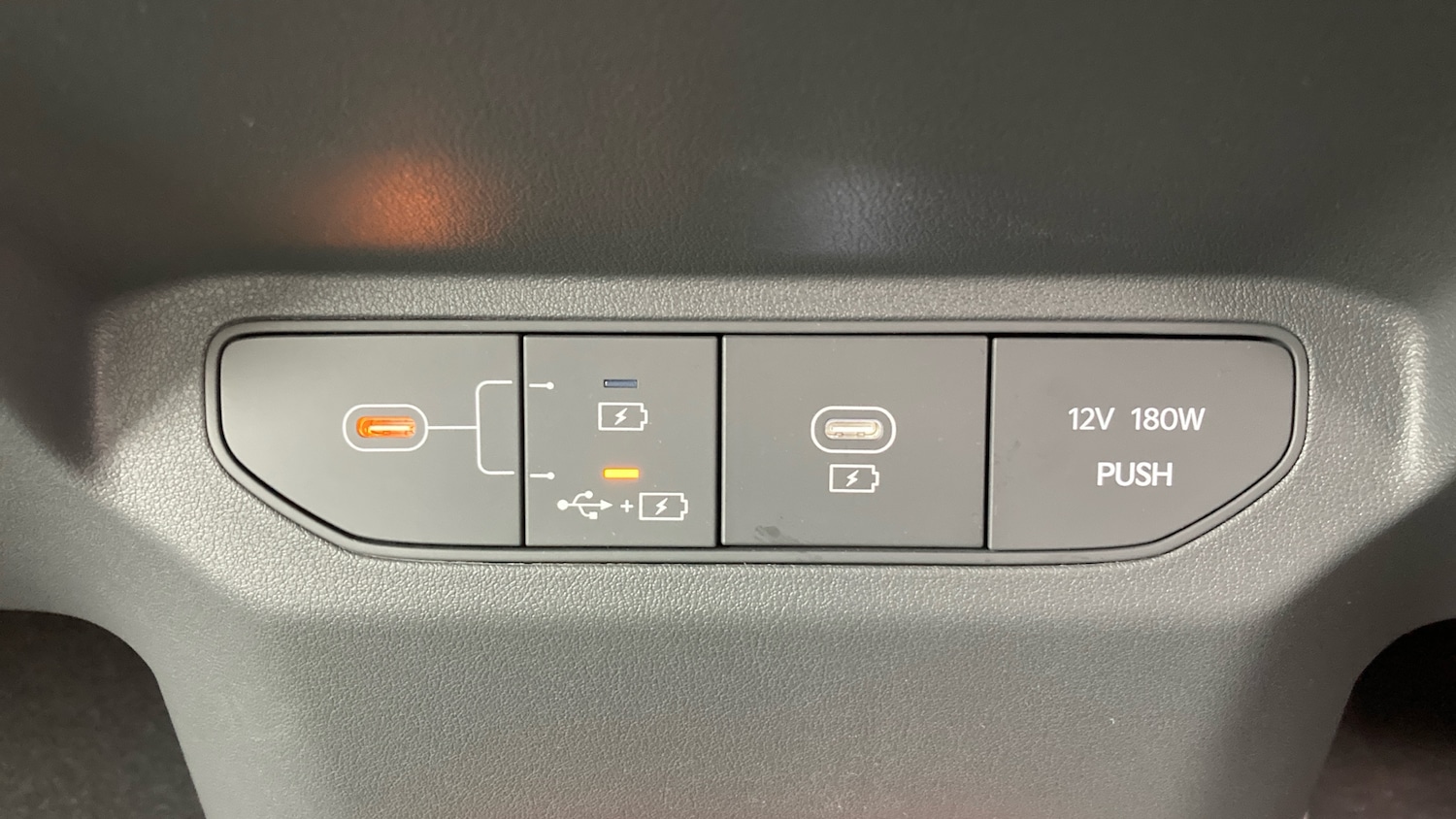 Used Kia EV3 2025 for sale - 77641234: Photo 34