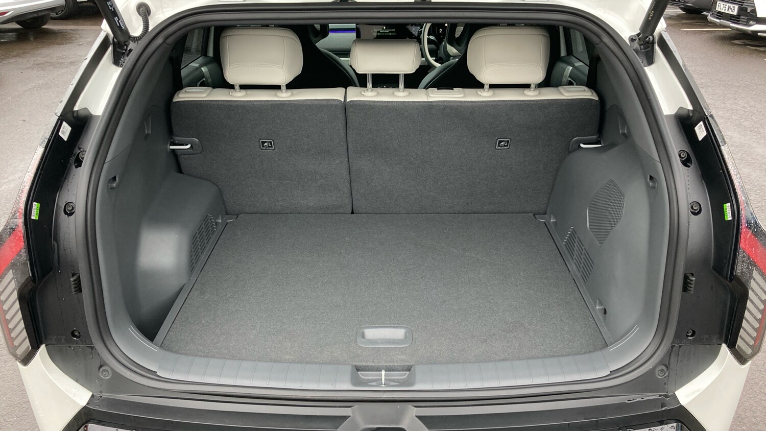 Used Kia EV3 2025 for sale - 77641234: Photo 4