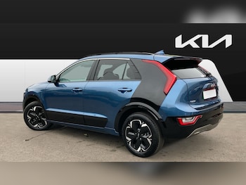Used Kia Niro 2024 for sale - 76274393: Photo 2