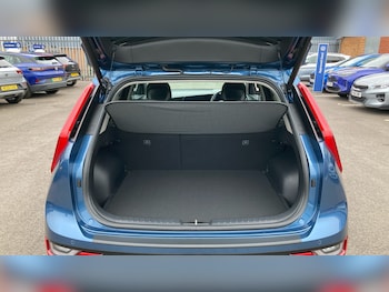 Used Kia Niro 2024 for sale - 76274393: Photo 4