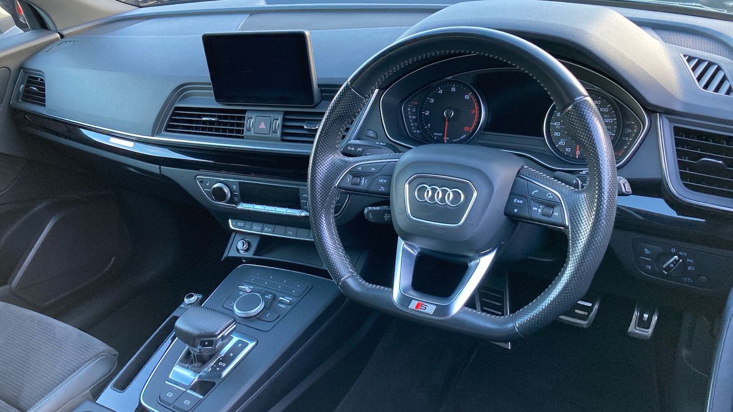 Used Audi Q5 2018 for sale - 77125636: Photo 11