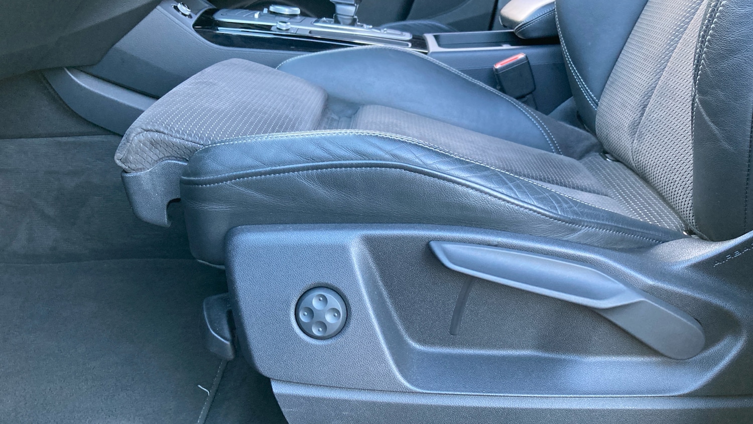 Used Audi Q5 2018 for sale - 77125636: Photo 24