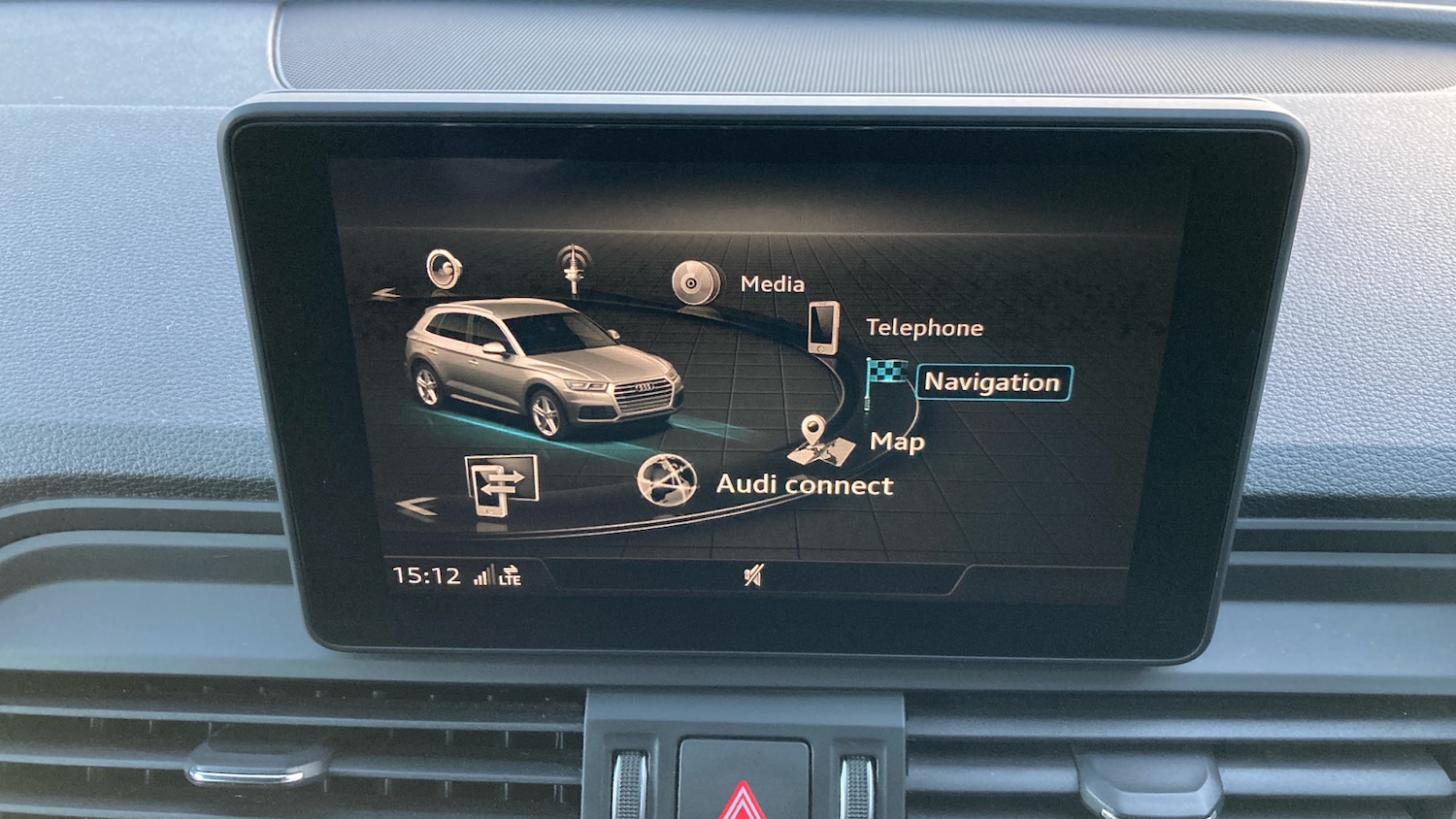 Used Audi Q5 2018 for sale - 77125636: Photo 33