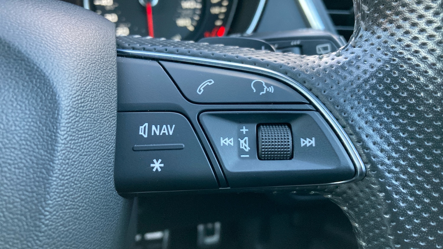 Used Audi Q5 2018 for sale - 77125636: Photo 40