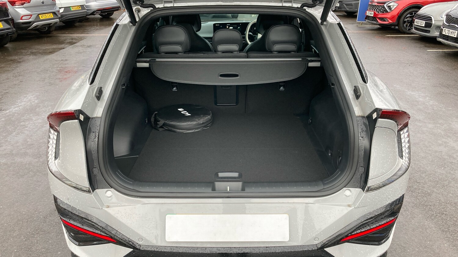 Used Kia EV6 2025 for sale - 76493718: Photo 4