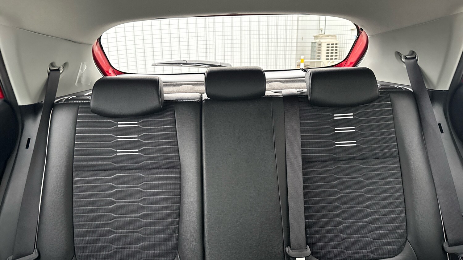 Used Kia Stonic 2024 for sale - 78199414: Photo 15