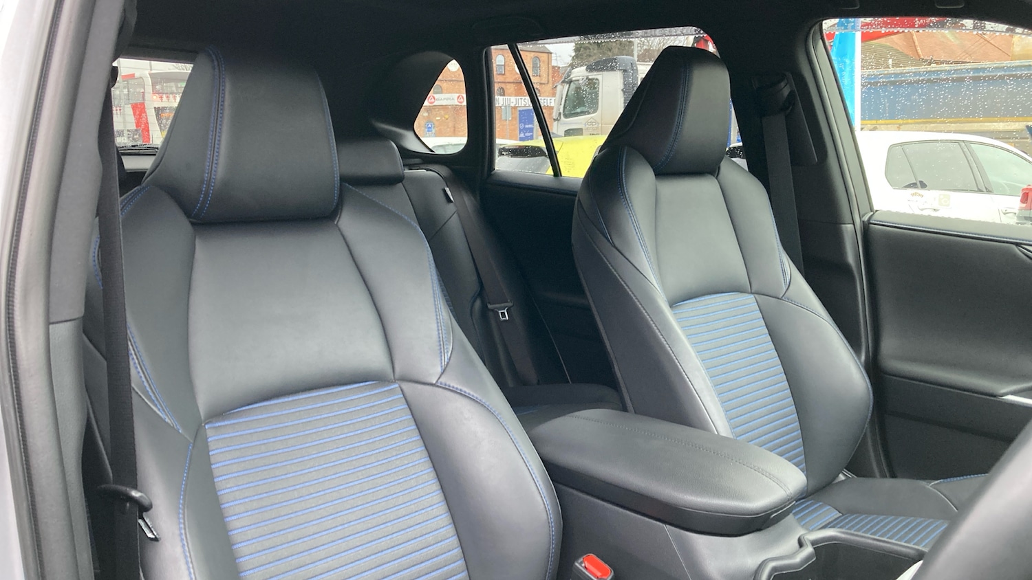 Used Toyota RAV4 2022 for sale - 77381473: Photo 21