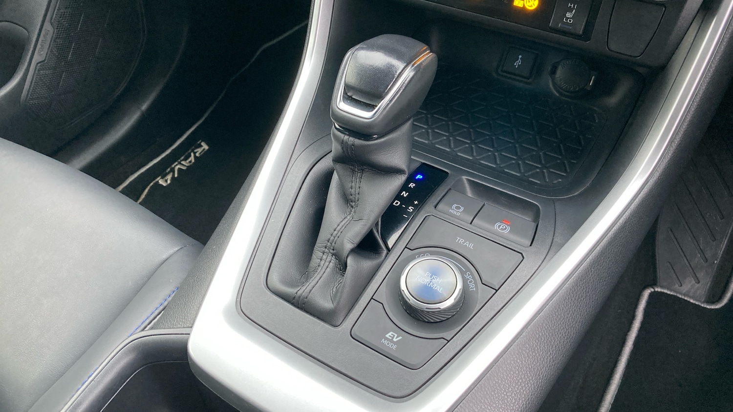 Used Toyota RAV4 2022 for sale - 77381473: Photo 27