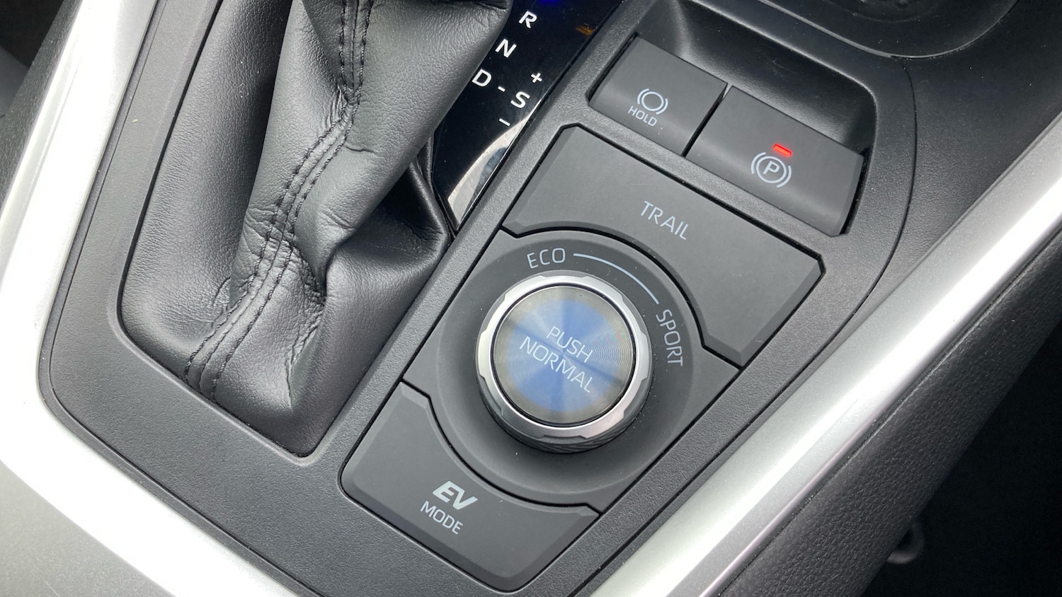 Used Toyota RAV4 2022 for sale - 77381473: Photo 28