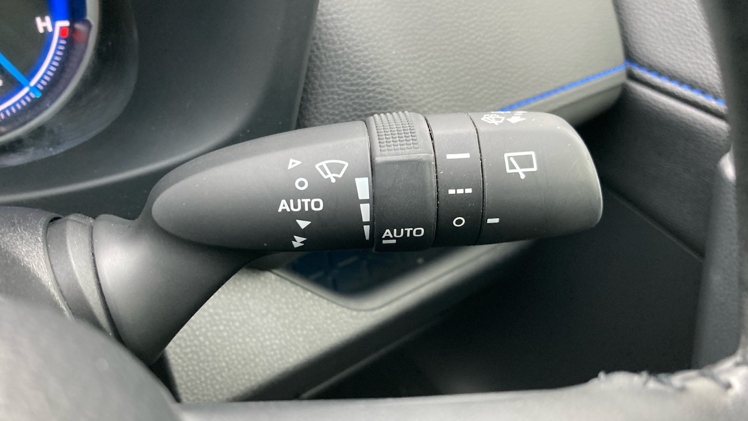 Used Toyota RAV4 2022 for sale - 77381473: Photo 44