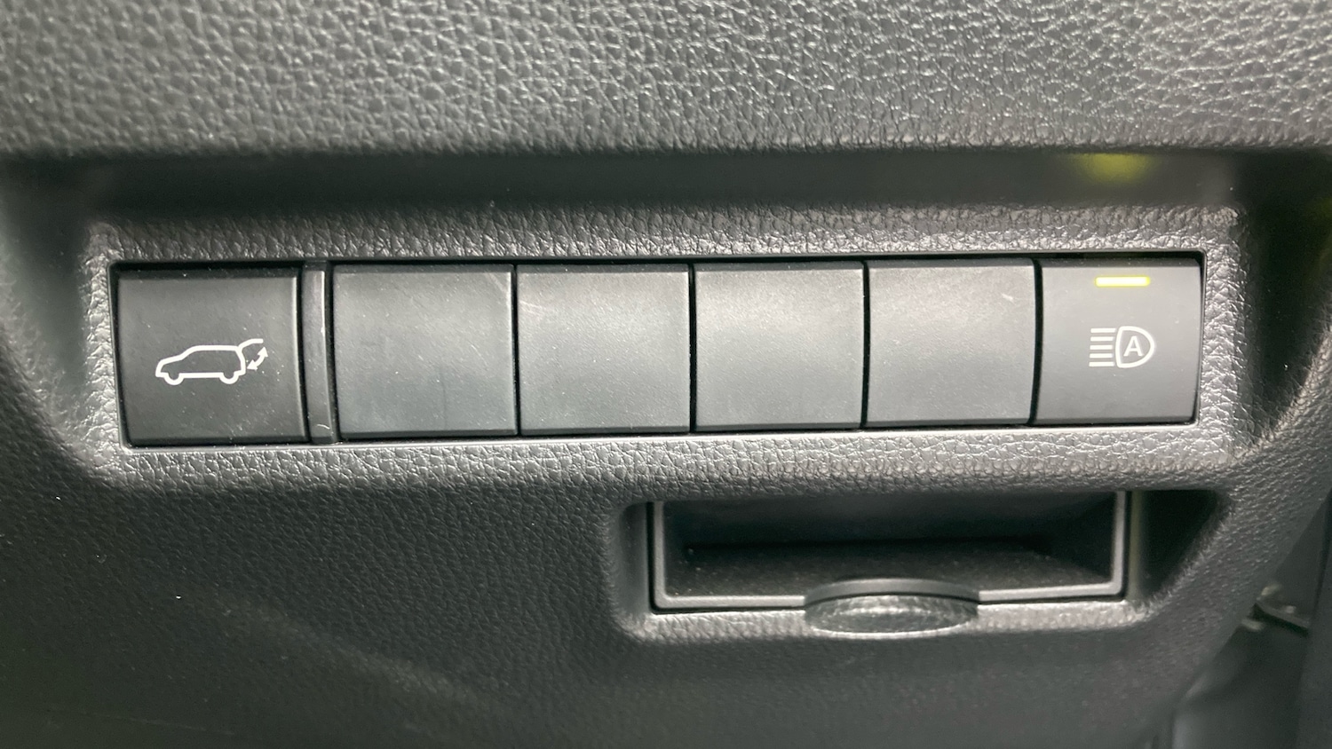 Used Toyota RAV4 2022 for sale - 77381473: Photo 46