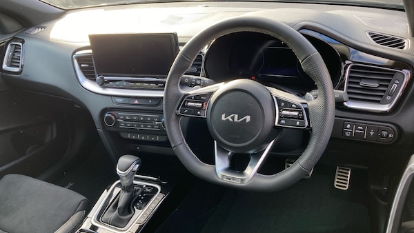 Used Kia XCeed 2025 for sale - 76183136: Photo 11