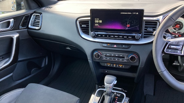 Used Kia XCeed 2025 for sale - 76183136: Photo 14