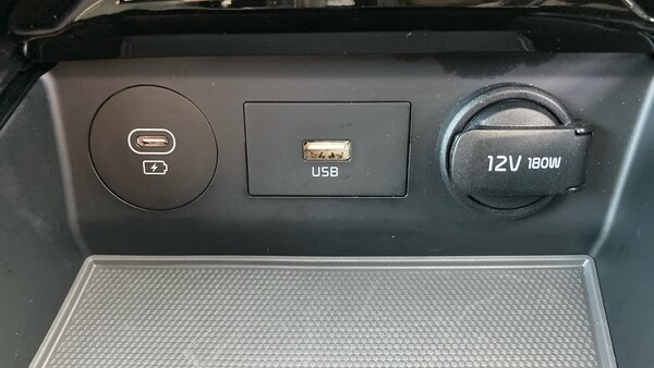 Used Kia XCeed 2025 for sale - 76183136: Photo 29