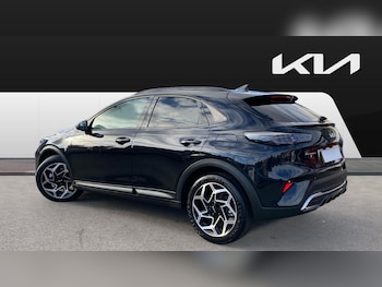 Used Kia XCeed 2025 for sale - 76183136: Photo 2