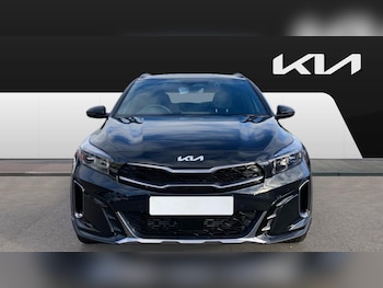 Used Kia XCeed 2025 for sale - 76183136: Photo 3