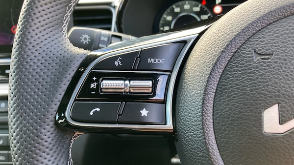 Used Kia XCeed 2025 for sale - 76183136: Photo 44