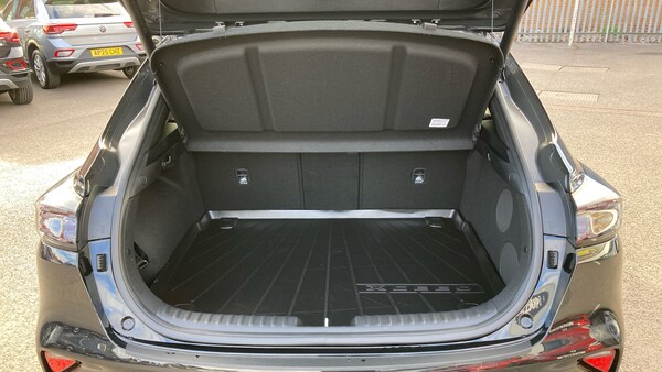 Used Kia XCeed 2025 for sale - 76183136: Photo 4