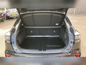 Used Kia XCeed 2025 for sale - 76183136: Photo 4
