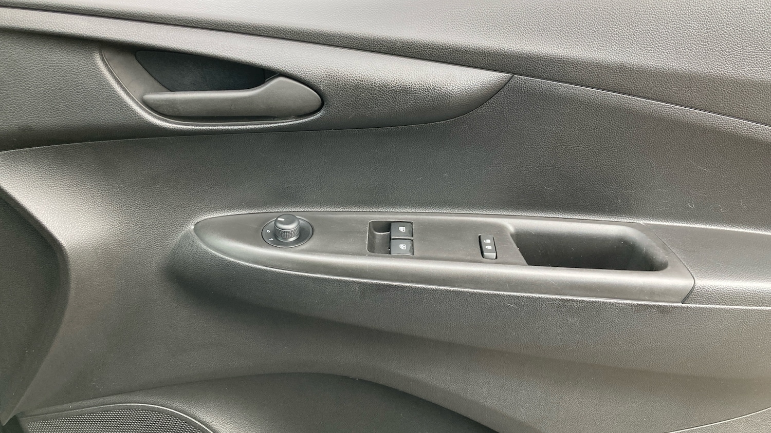 Used Vauxhall Viva 2016 for sale - 78018168: Photo 22