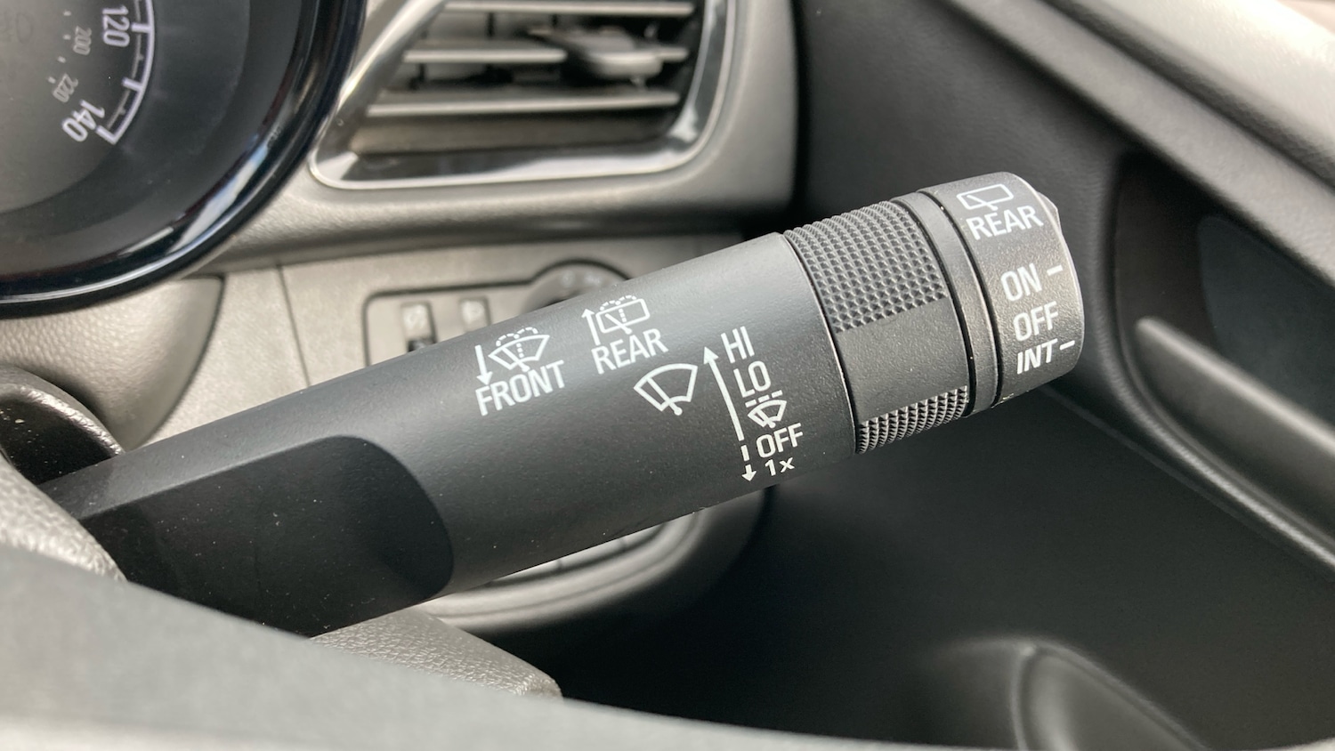 Used Vauxhall Viva 2016 for sale - 78018168: Photo 32