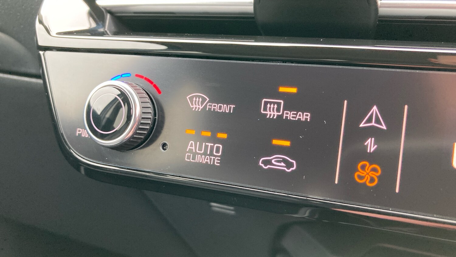 Used Kia Niro 2025 for sale - 76319177: Photo 33