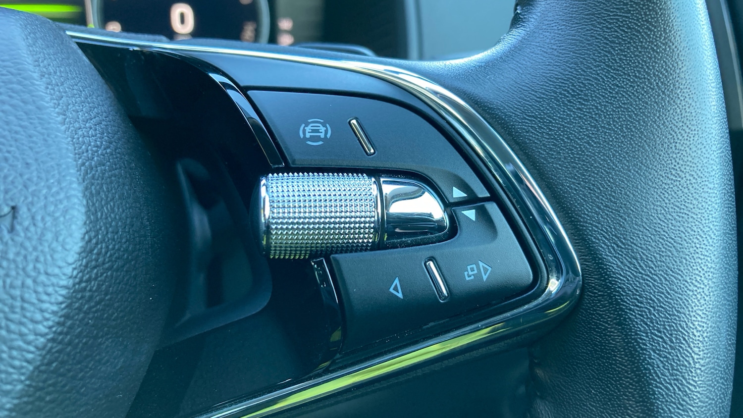 Used Skoda Karoq 2023 for sale - 77063819: Photo 42