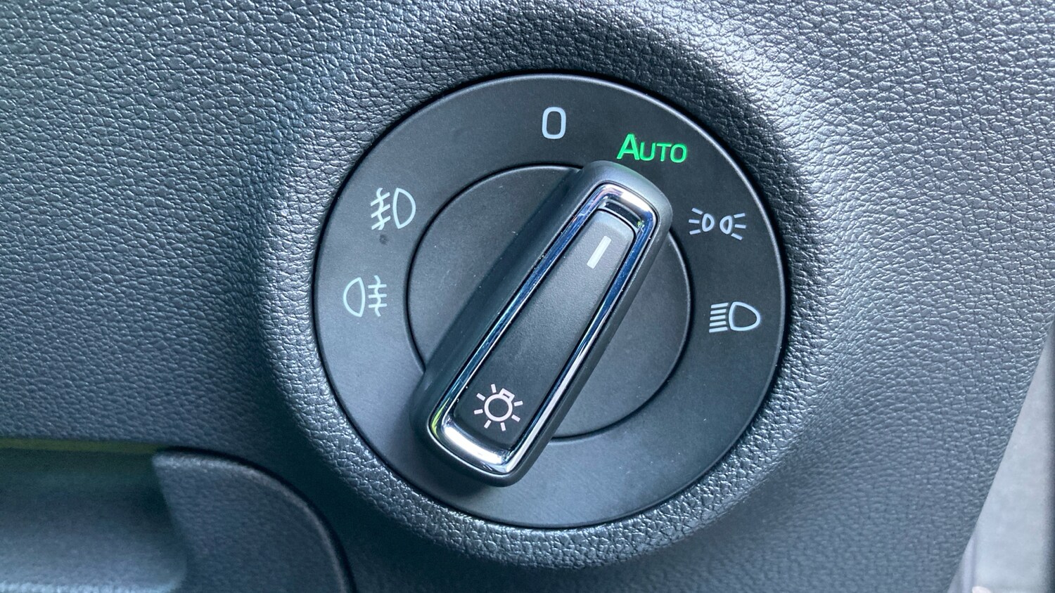 Used Skoda Karoq 2023 for sale - 77063819: Photo 47