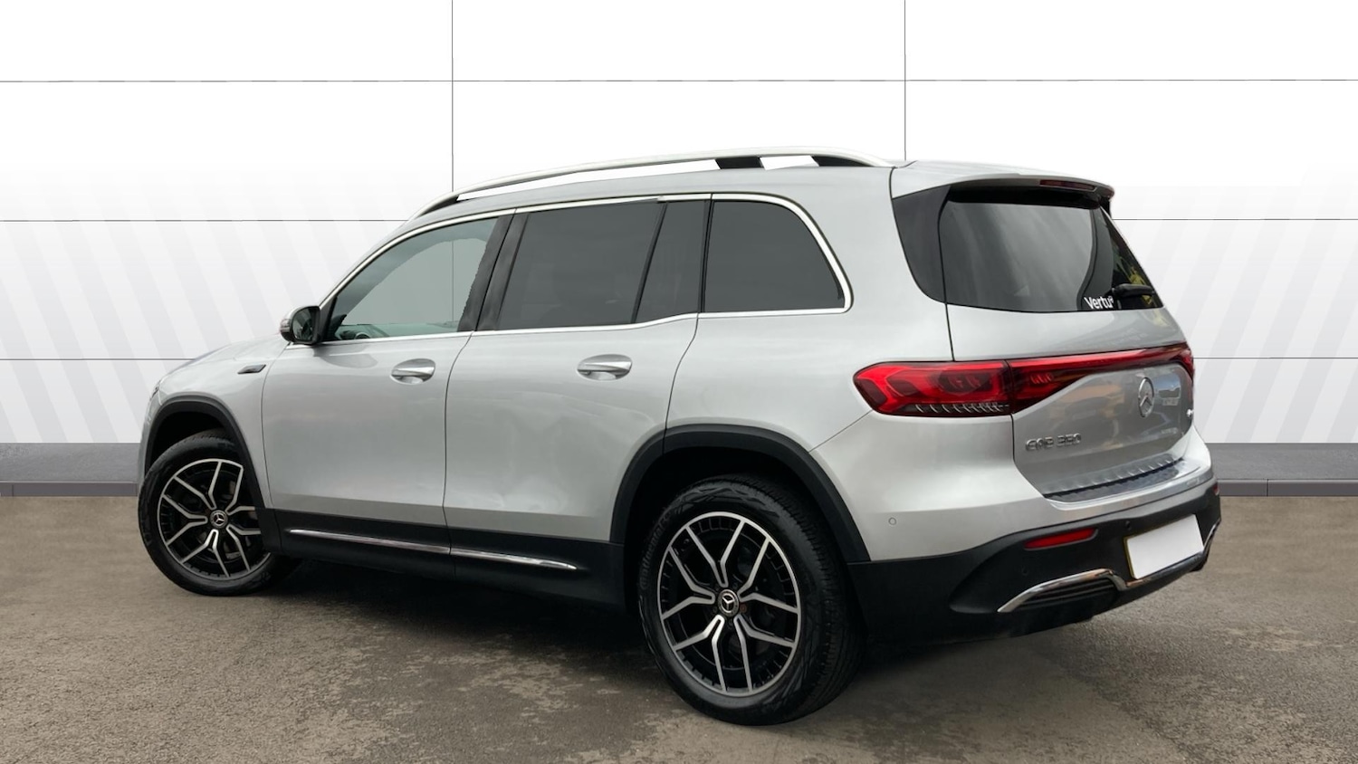 Used Mercedes-Benz EQB 2022 for sale - 77763354: Photo 2