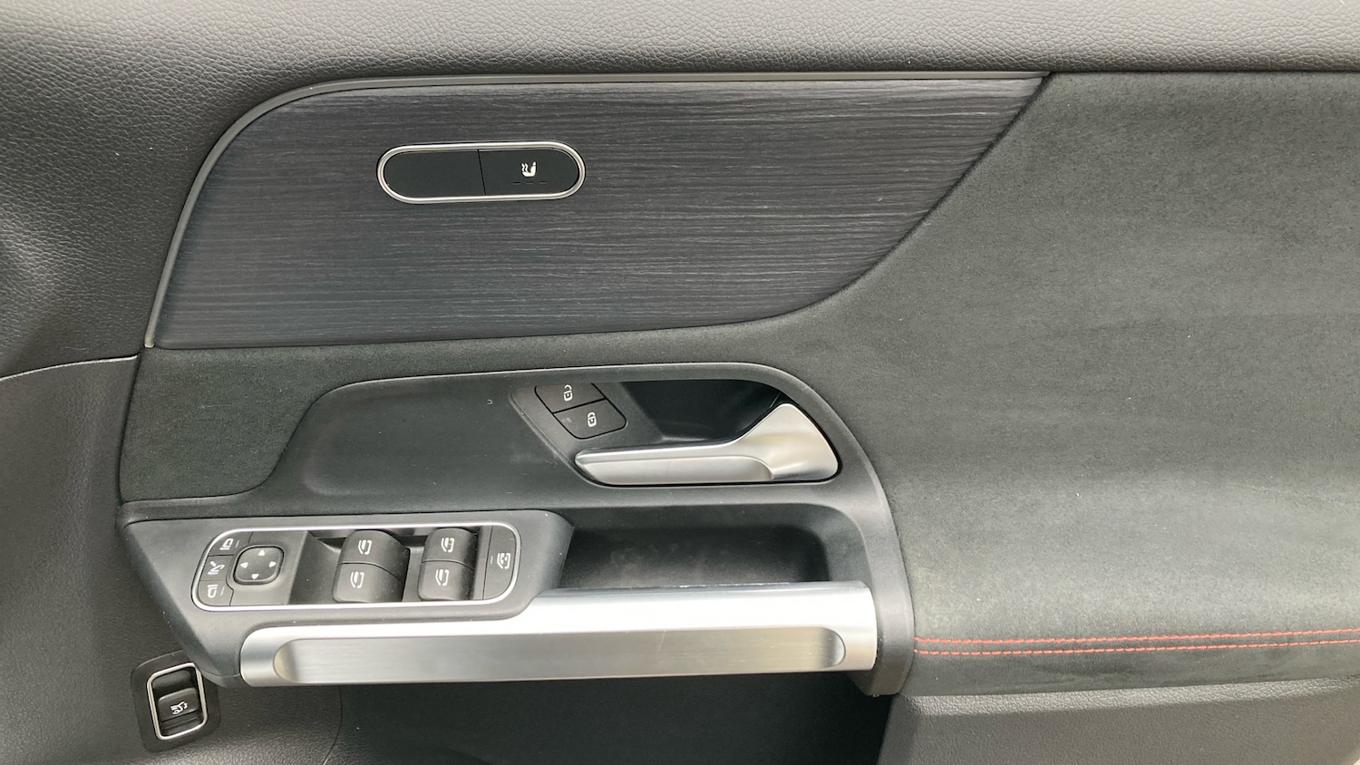 Used Mercedes-Benz EQB 2022 for sale - 77763354: Photo 23