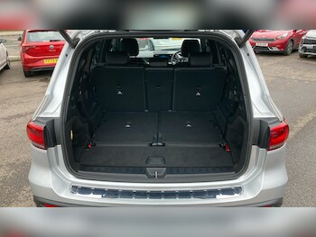 Used Mercedes-Benz EQB 2022 for sale - 77763354: Photo