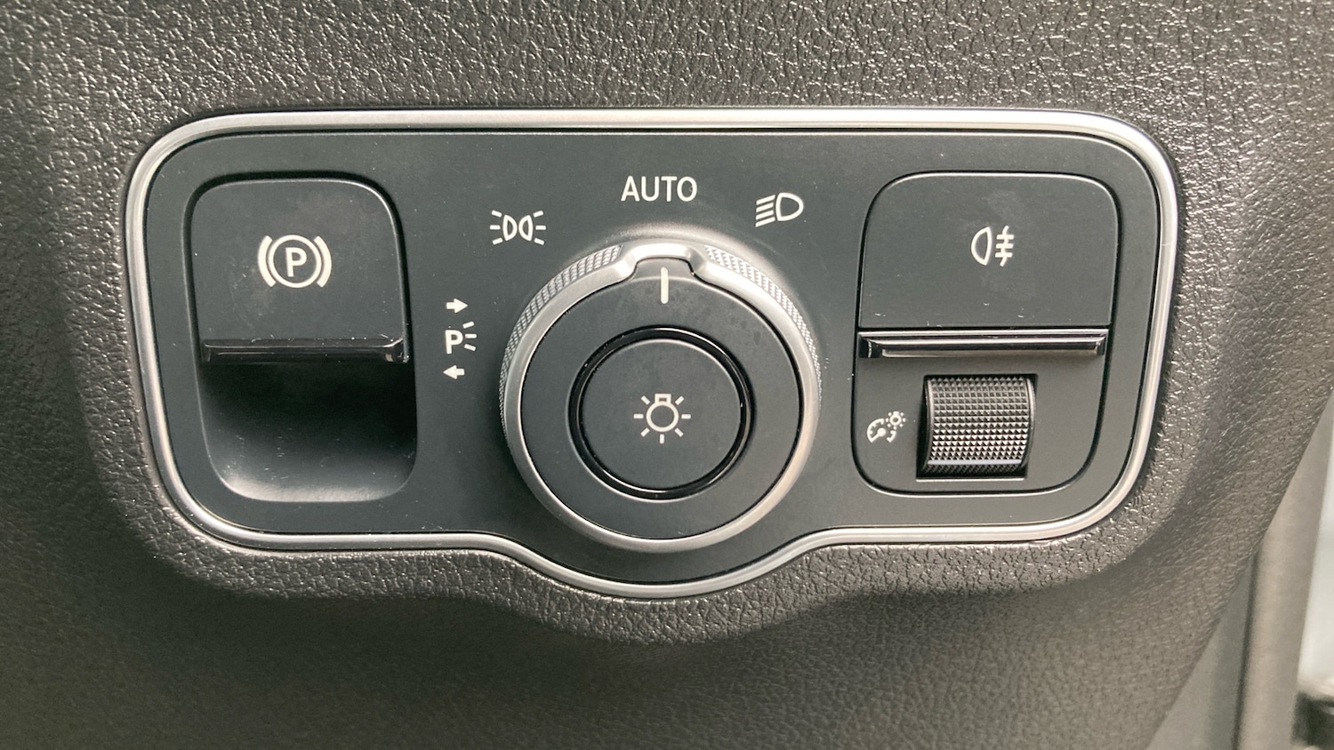 Used Mercedes-Benz EQB 2022 for sale - 77763354: Photo 52