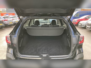 Used Subaru Outback 2024 for sale - 76602186: Photo