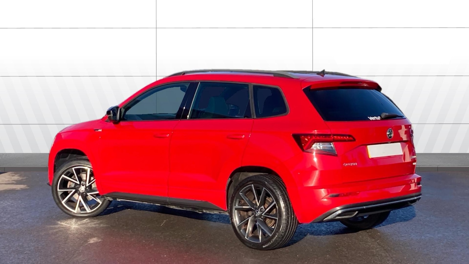 Used Skoda Karoq 2019 for sale - 76765057: Photo 2