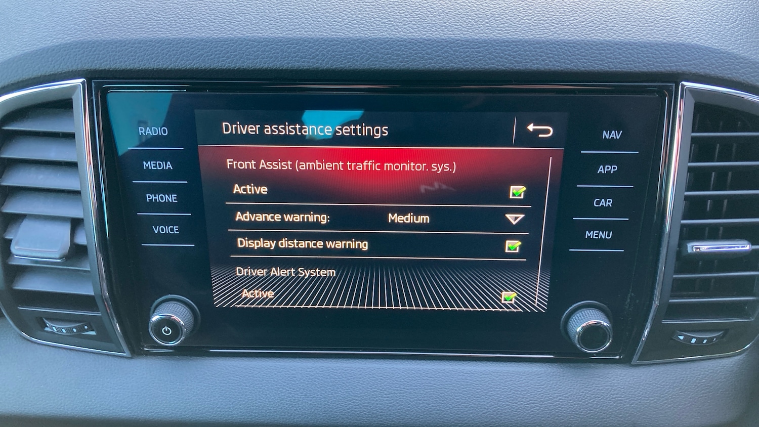 Used Skoda Karoq 2019 for sale - 76765057: Photo 36