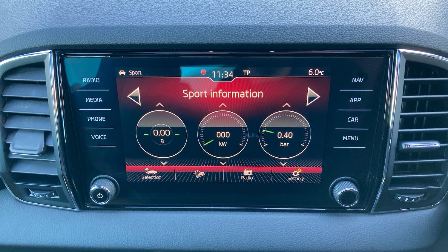 Used Skoda Karoq 2019 for sale - 76765057: Photo 41