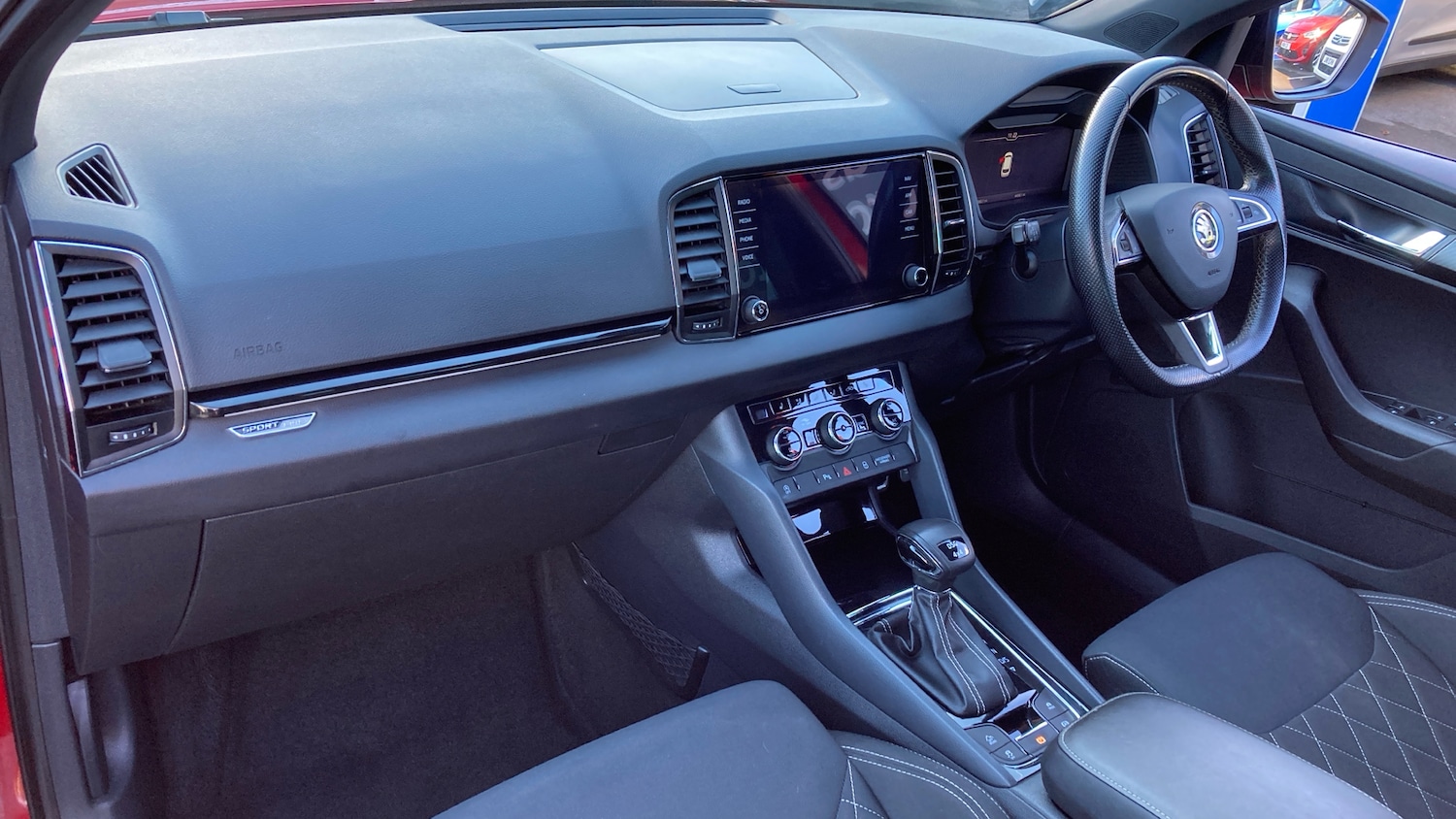 Used Skoda Karoq 2019 for sale - 76765057: Photo 9