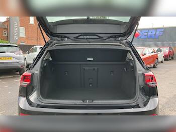 Used Volkswagen Golf 2021 for sale - 79881385: Photo