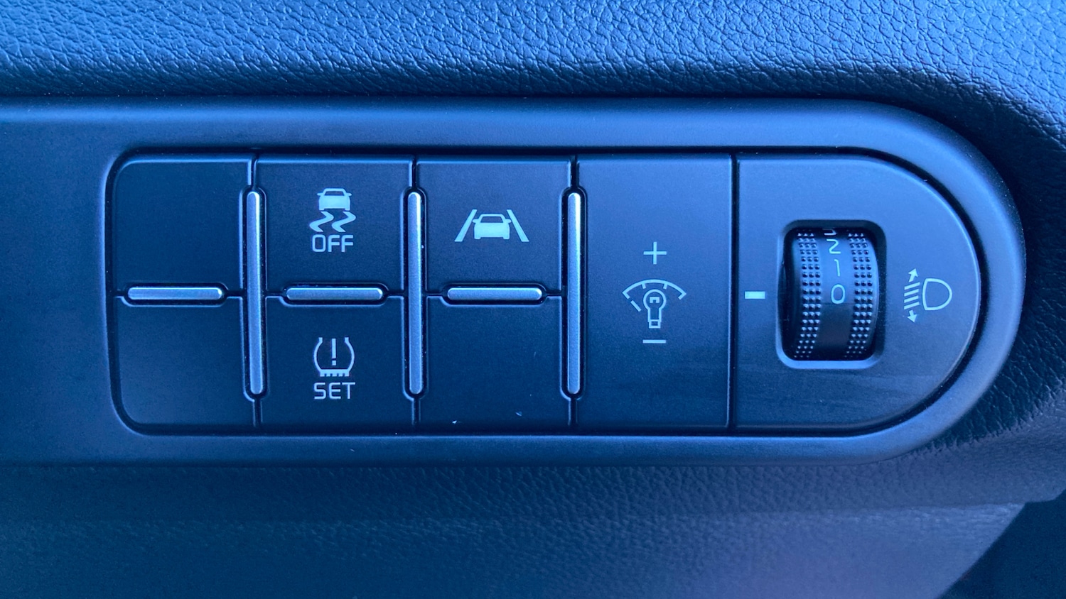 Used Kia Ceed 2025 for sale - 77148364: Photo 44