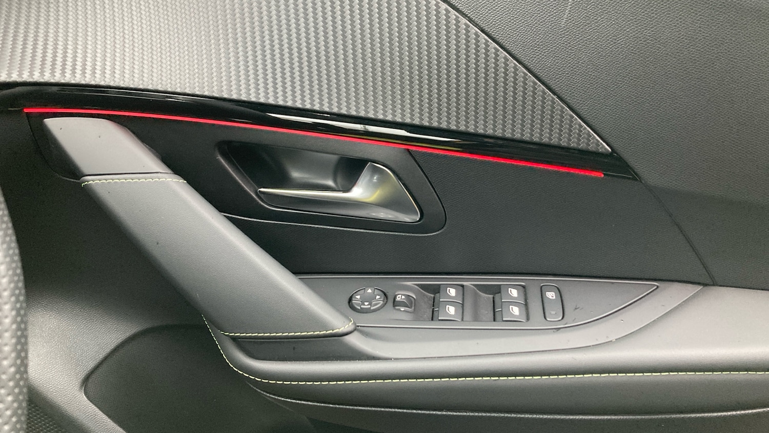 Used Peugeot 208 2023 for sale - 77651033: Photo 22