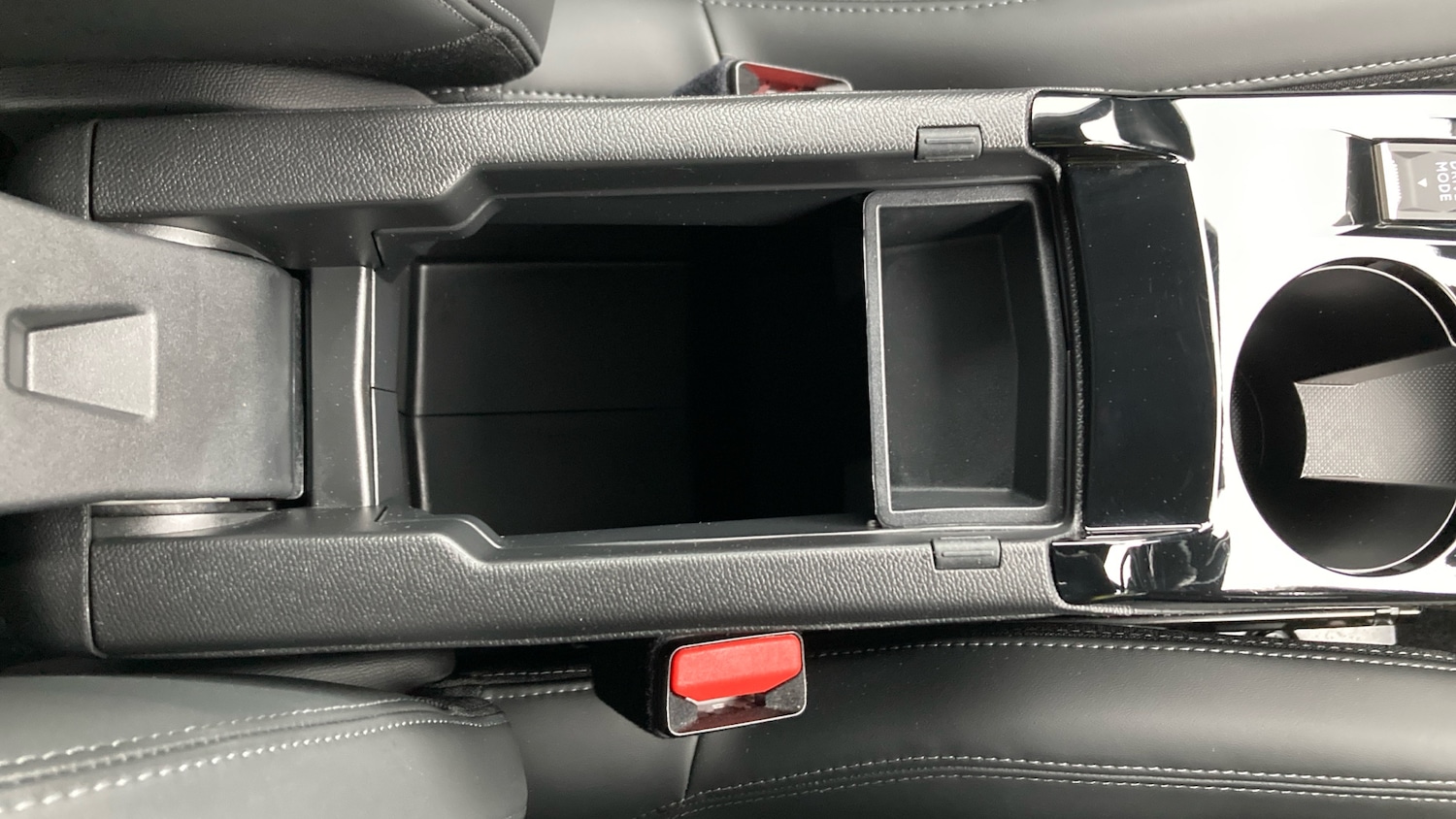 Used Peugeot 208 2023 for sale - 77651033: Photo 24