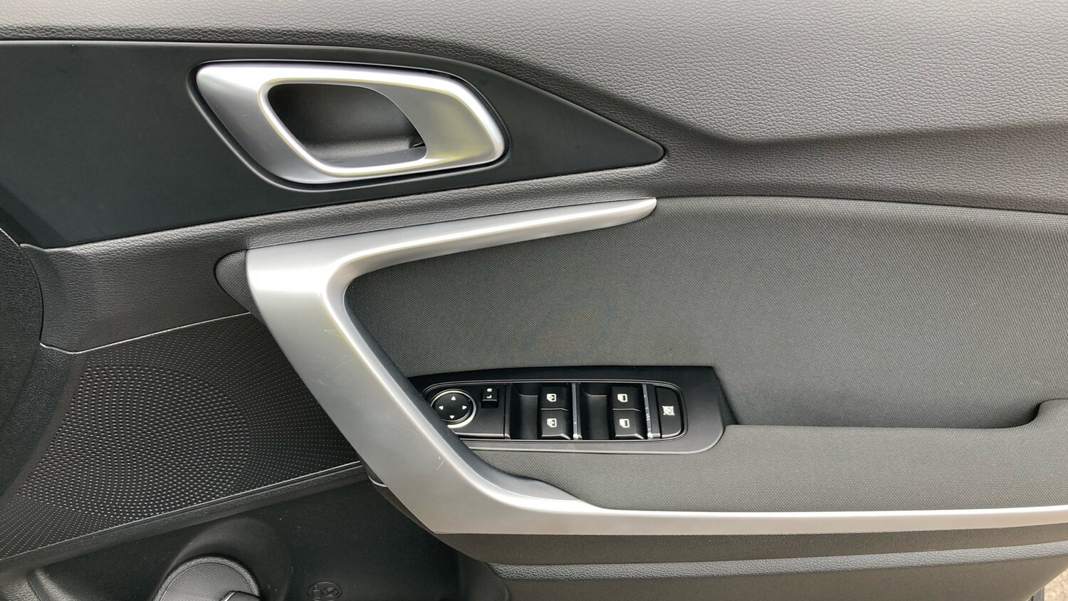 Used Kia XCeed 2025 for sale - 76263161: Photo 22