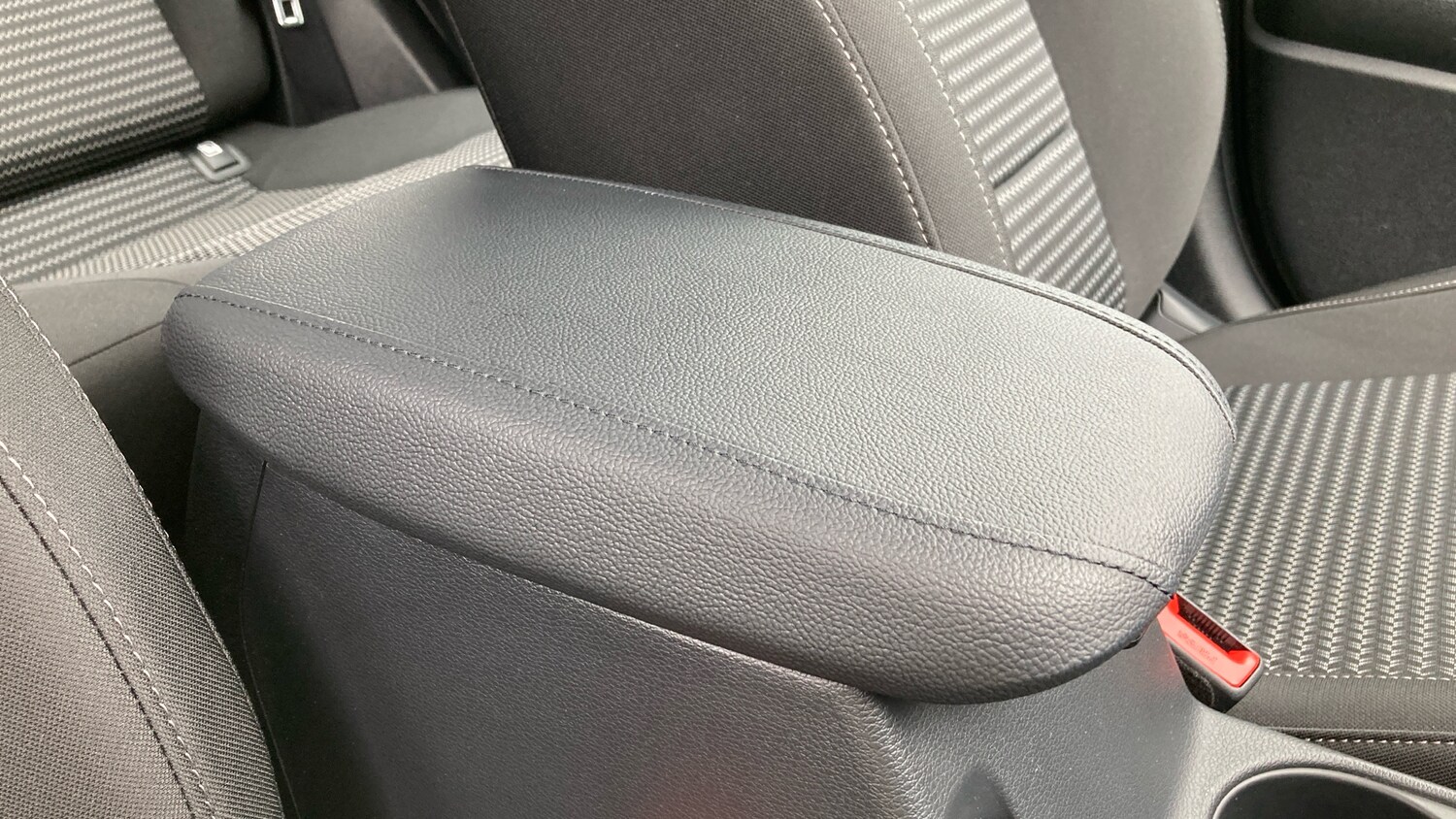 Used Kia XCeed 2025 for sale - 76263161: Photo 23