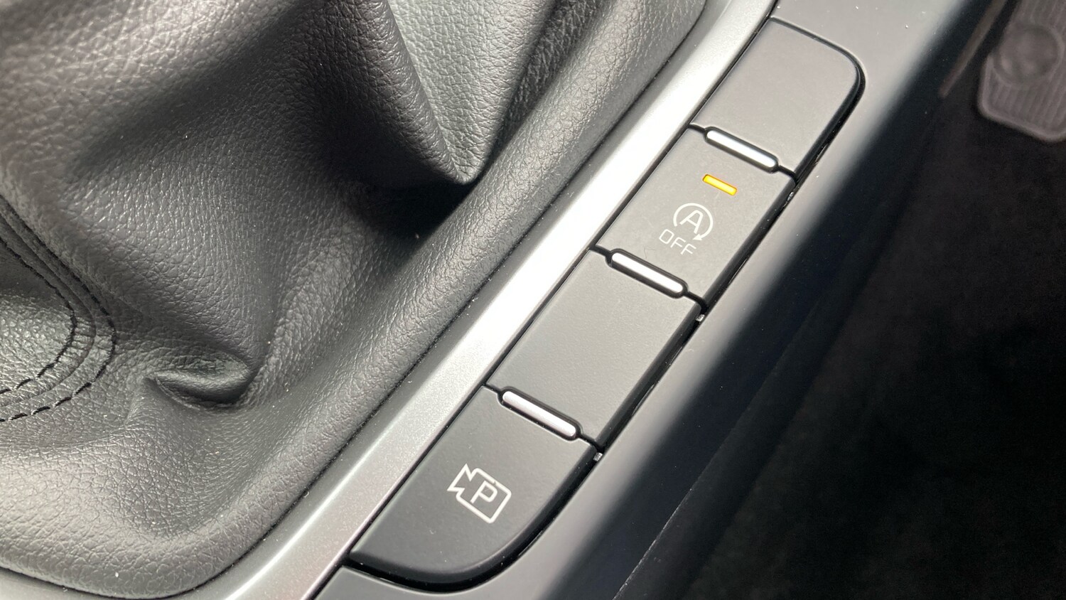 Used Kia XCeed 2025 for sale - 76263161: Photo 25